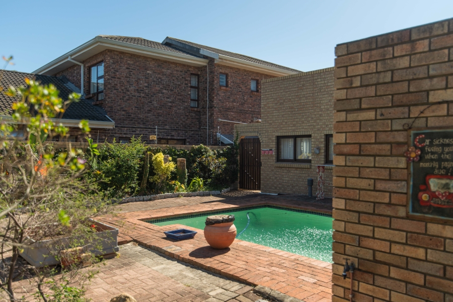 3 Bedroom Property for Sale in Summerstrand Eastern Cape